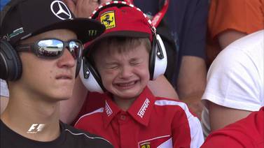 Llanto de un niño conmovió a la Fórmula 1
