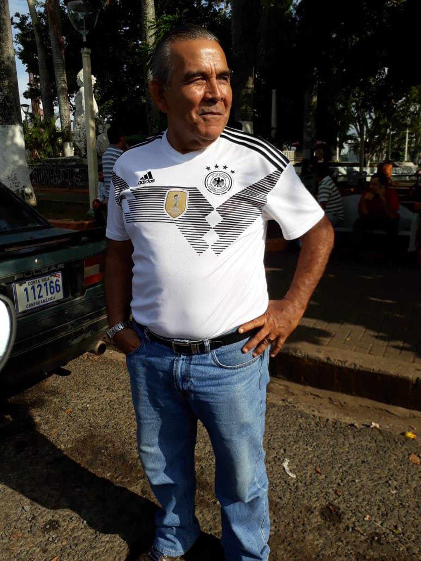 Fernando González, taxista informal asesinado. Foto cortesía Luis Diego González.