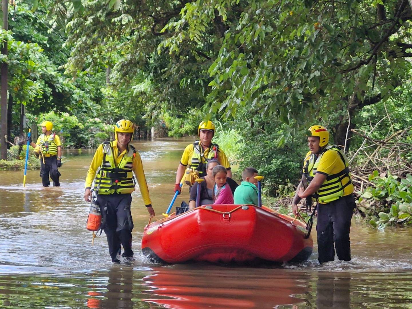 Inundaciones en Santa Cruz de Guanacaste