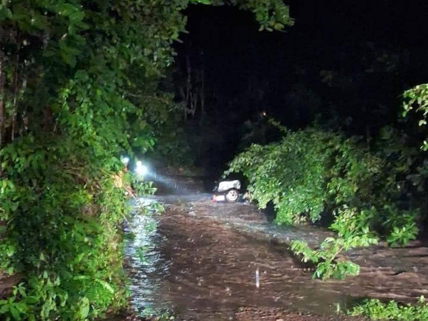Zonas como Lepanto fueron afectadas por inundaciones y deslizamientos. Foto Guana Noticias.