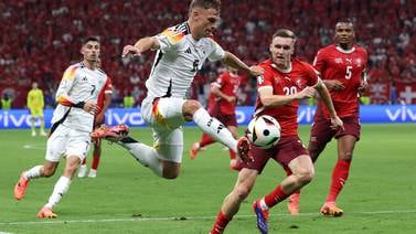 Eurocopa: Alemania sufre hasta el final para retener el liderato en el grupo A