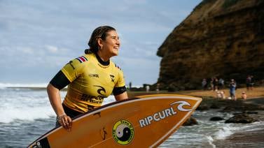 Brisa Hennessy sigue demostrando por qué es una de las mejores surfistas del mundo