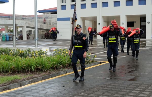 Video Formacion De Policias Ticos Paso De Ser Deficiente A Una De Las Mejores De La Region La Teja