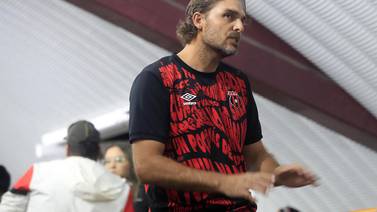 ¿Por qué Andrés Carevic, extécnico de Alajuelense, es tendencia en Costa Rica?