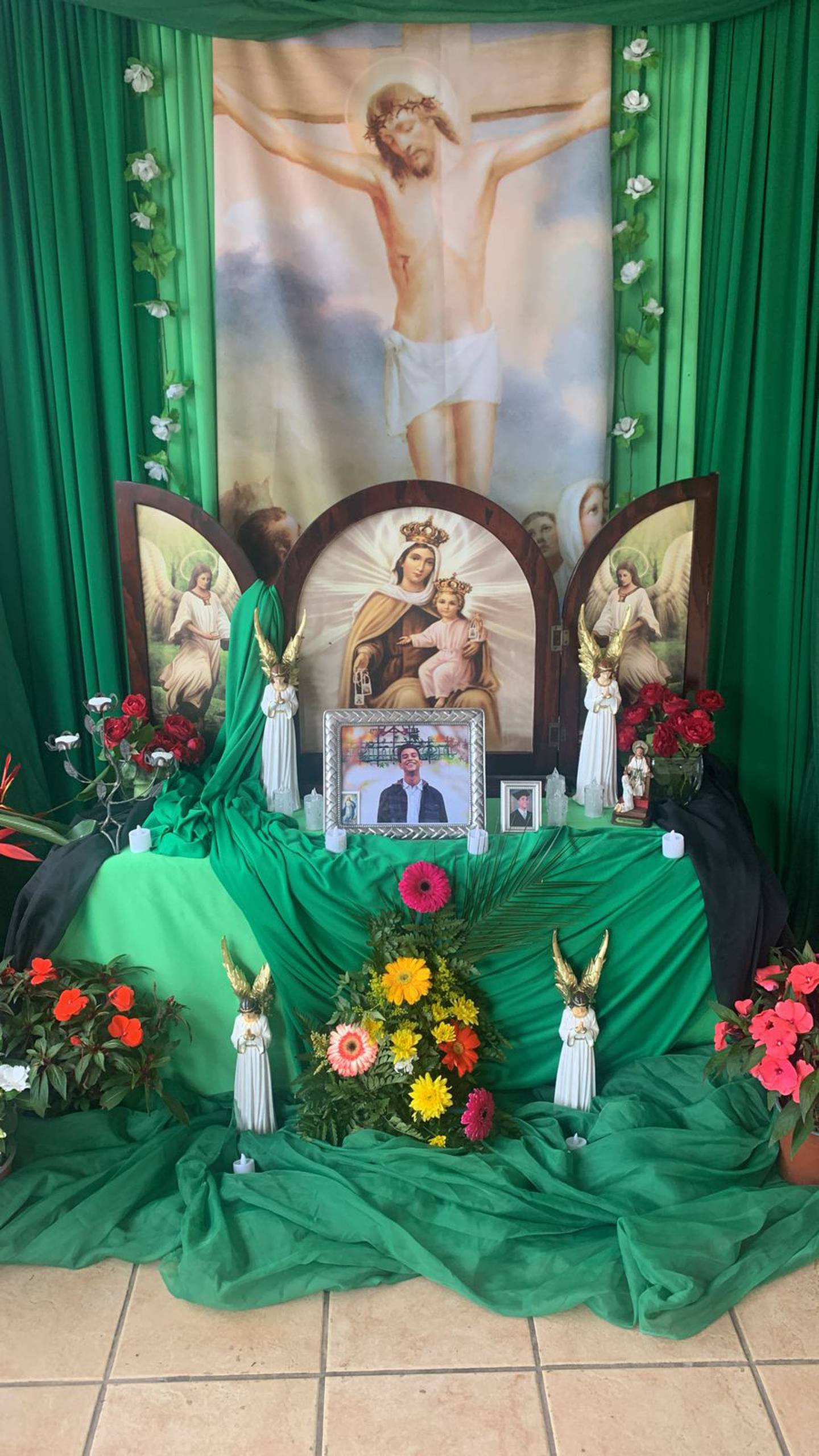 Altar para Manfred Barberena Novoa. Foto: Esperanza Novoa para La Teja